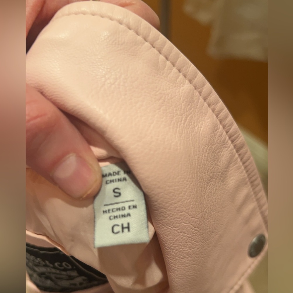 NEW | Levi’s | Women's Pale Pink Leather Jacket Coat Moto Size Small - Picture 6 of 11